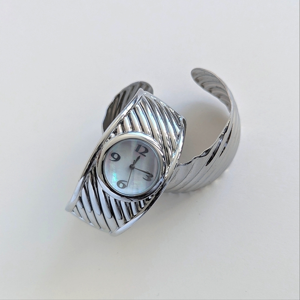 2 pc Set Hinged Open Cuff Watch and Stainless Steel Bangle Cuff Bracelet Ribbed